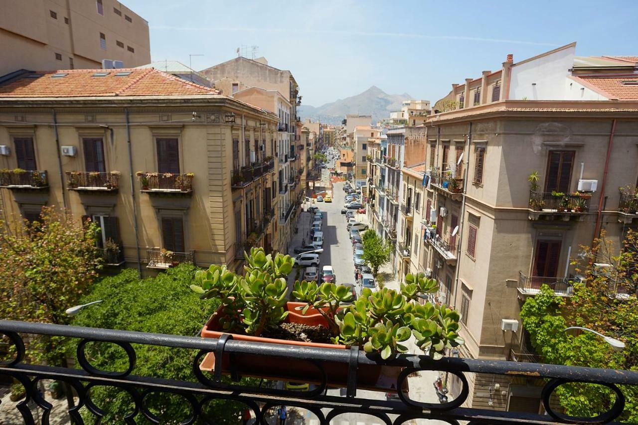 Casuzza Al Politeama Apartment Palermo Exterior photo